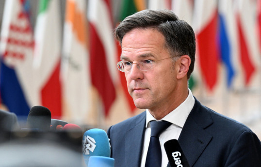 Rutte : l’OTAN empêchera la Russie et la Chine d’avoir un accès militaire et économique au Groenland