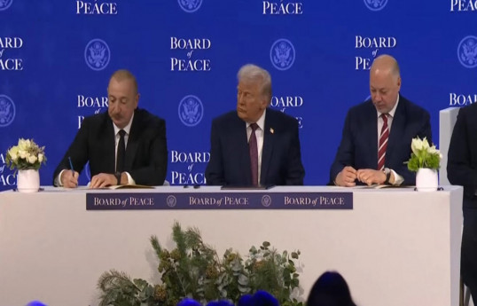 Le Président a signé la charte portant sur l’adhésion de l’Azerbaïdjan au “Conseil de la Paix” en tant qu’État membre fondateur-VIDÉO 