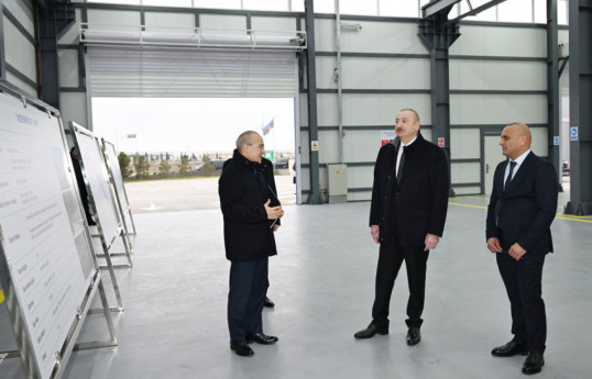 Le président a participé à l’inauguration de l’usine de production de feuilles de miroir à Sumgayit