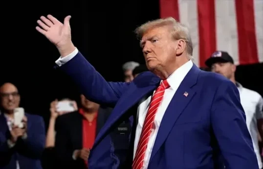 Trump envisage de nouvelles options de frappes contre l’Iran