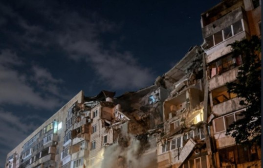 Le nombre de morts à la suite de l'attaque massive de missiles et de drones menée par la Russie contre Kiev est passé à 11, tandis que 46 personnes ont été blessées -ACTUALISÉ 