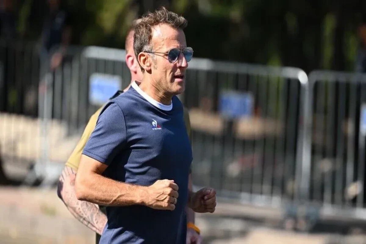 Le président français fait un footing matinal à Ankara avant la session du sommet de l’OTAN