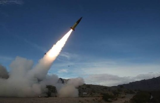 Guerre en Ukraine : une attaque de missiles russes sur Kiev