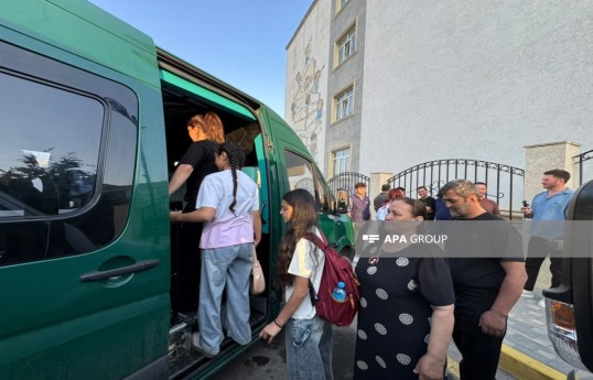 Un nouveau convoi d’anciens déplacés internes retourne à Choucha et Khodjavend