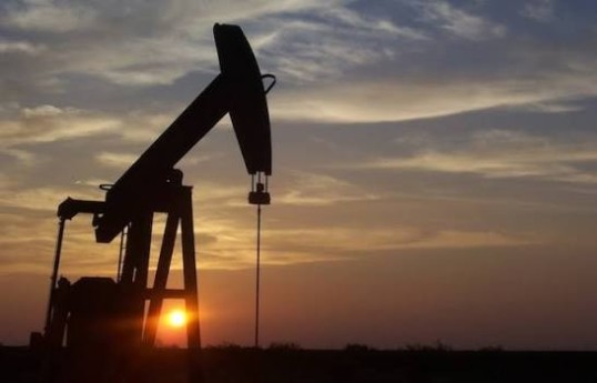Le Brent progresse de plus de 3 % après la fin de la dérogation des États-Unis sur les ventes de pétrole iranien