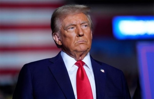Trump : Les États-Unis poursuivront leurs frappes contre l'Iran dans les prochains jours
