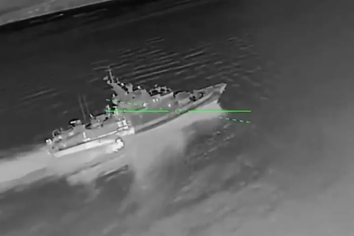 MAE: Deux navires cargo étrangers transportant 25 citoyens azerbaïdjanais ont été attaqués par des drones en mer d’Azov, et 5 de nos citoyens ont été tués