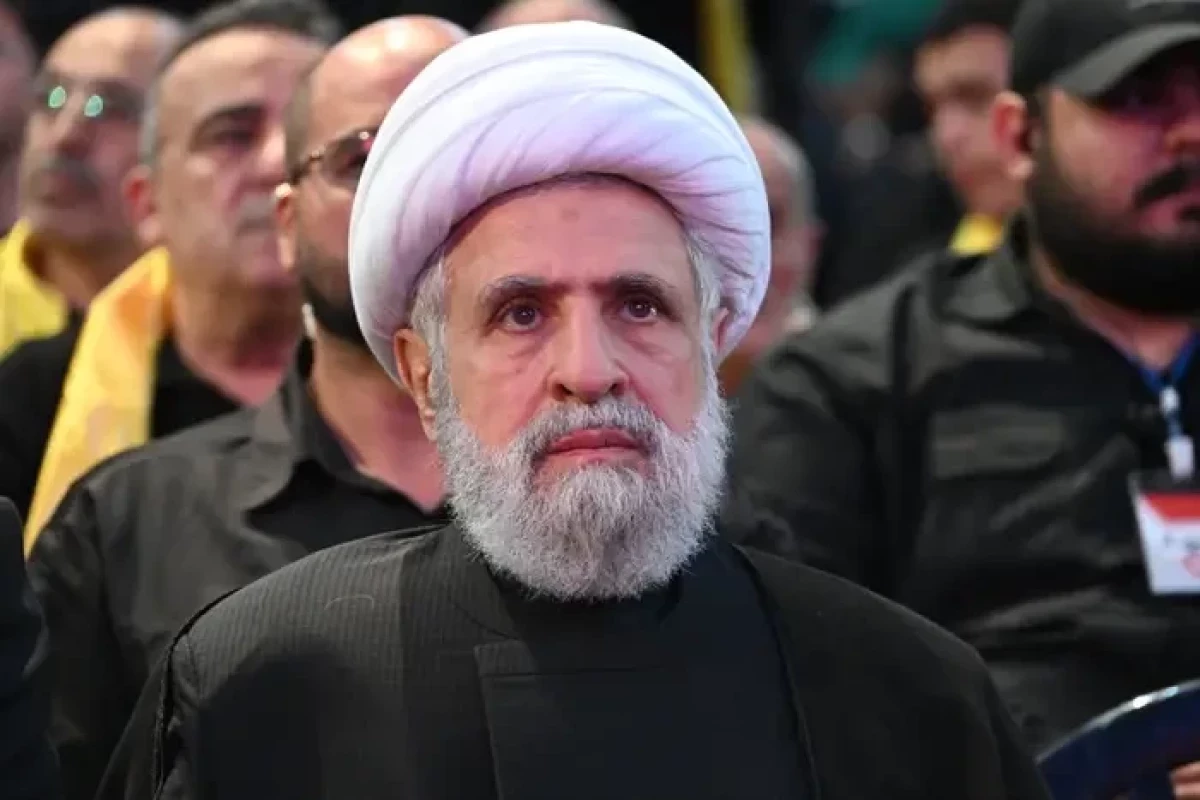 Ministre de la Défense israélien : le leader du Hezbollah, Naim Qassem, est notre cible 