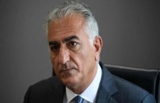 Le fils du Shah ne fait pas partie des personnes que nous envisageons pour le pouvoir en Iran, dit Trump