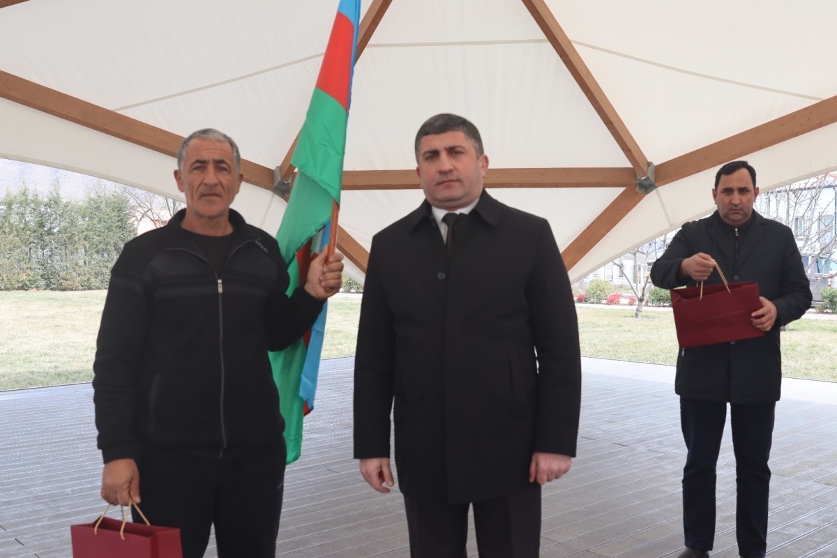 Une nouvelle réinstallation a eu lieu vers les villages de Tazabina et Seyidbayli du district de Khojaly