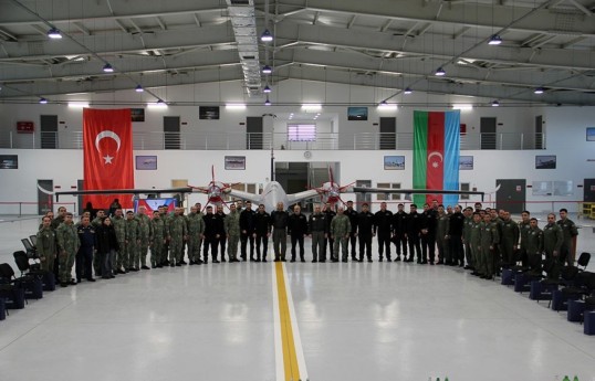 La première cérémonie de remise des diplômes du cours Bayraktar a eu lieu dans la Force aérienne