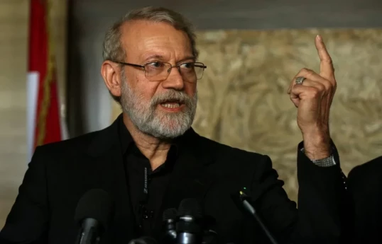 Les médias israéliens affirment que l'armée a ciblé Larijani, le secrétaire du Conseil suprême de sécurité nationale de l'Iran