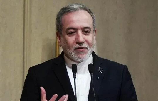 Araghchi pense que la doctrine nucléaire de l’Iran ne changera pas