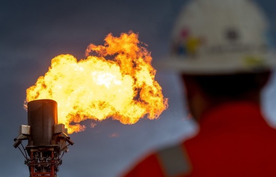 Le prix du gaz naturel en Europe a dépassé 850 dollars
