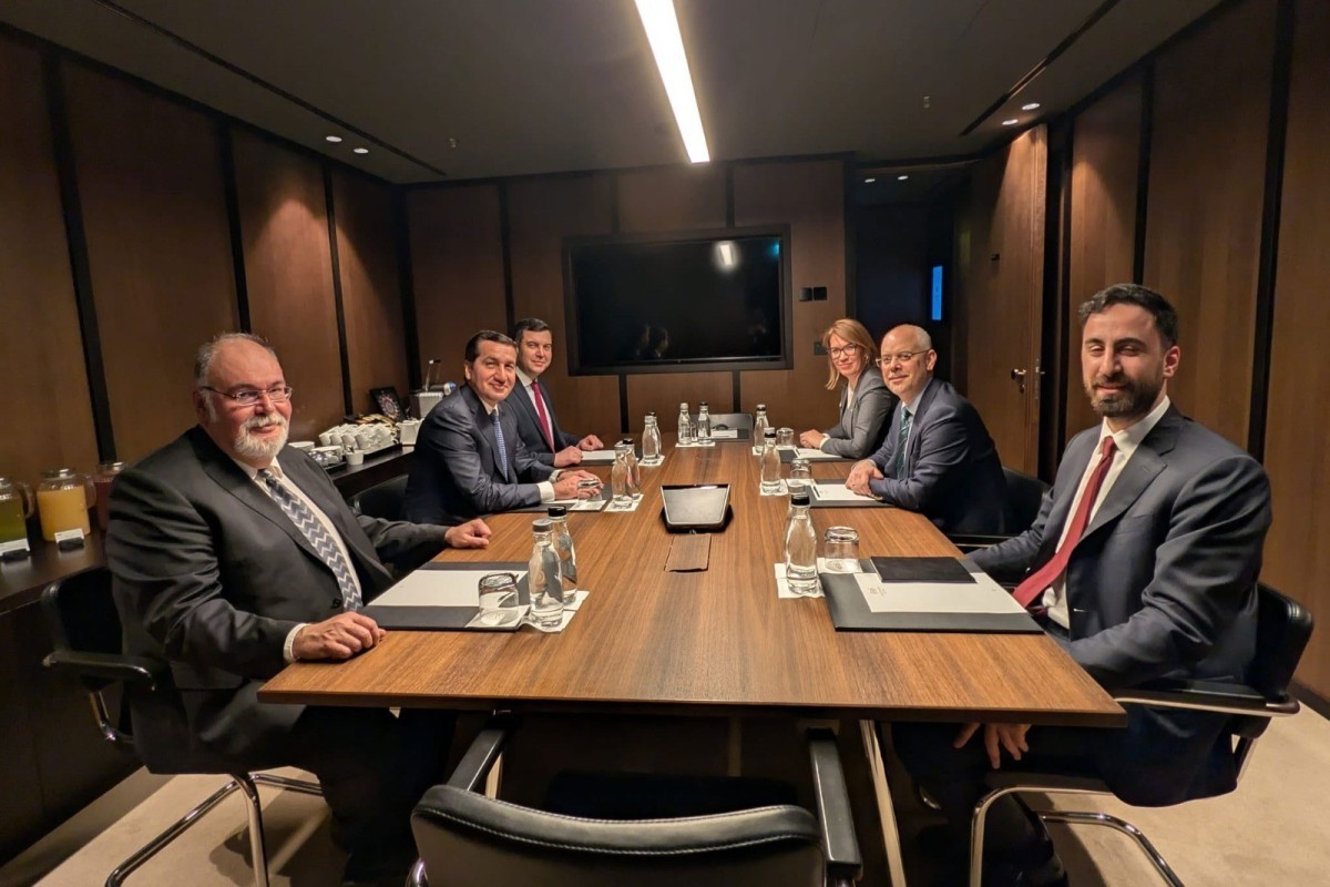 Hikmet Hajiyev a rencontré Akif Çağatay Kılıç, le conseiller principal du président de la Turquie