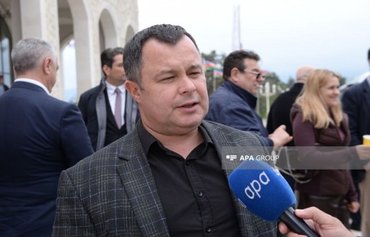 L’ambassadeur de la Moldavie : Il est réjouissant de voir la mise en œuvre d’un si grand nombre de nouveaux projets au Karabakh en si peu de temps