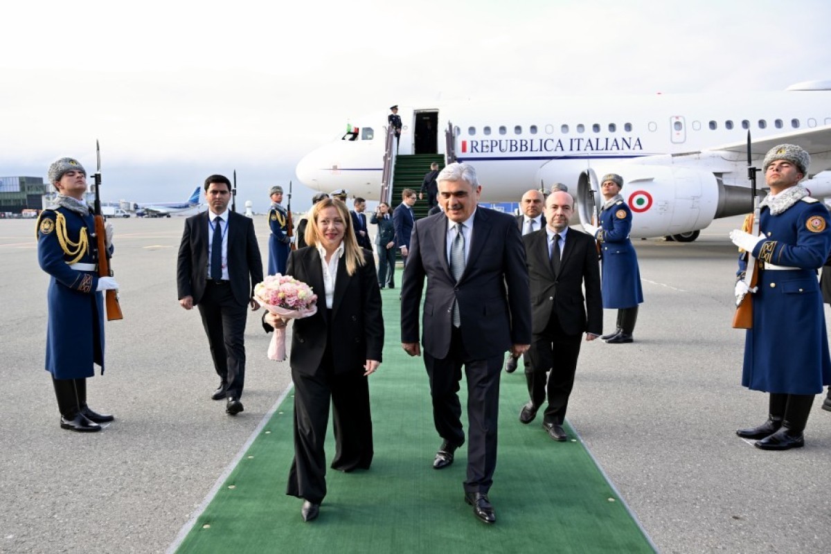 Première ministre italienne, Giorgia Meloni, est arrivée en visite en Azerbaïdjan