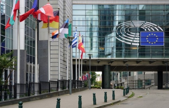 Les ministres des Affaires étrangères de l’UE ont approuvé des sanctions contre des citoyens israéliens et des dirigeants du Hamas