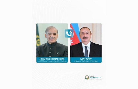 Président Ilham Aliyev a eu un entretien téléphonique avec Shehbaz Sharif