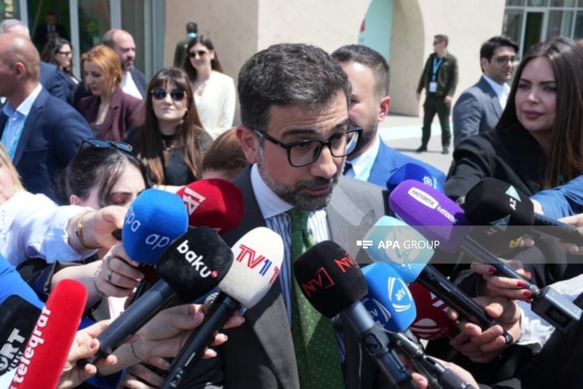 Directeur exécutif : tous les employés du centre d’accréditation du WUF13 sont azerbaïdjanais