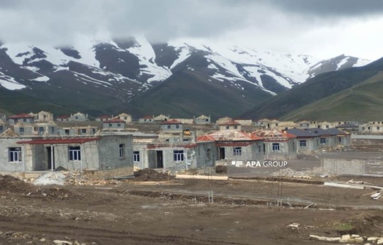 Il est prévu d'installer 855 familles dans le village de Zar, à Kalbajar -PHOTO 