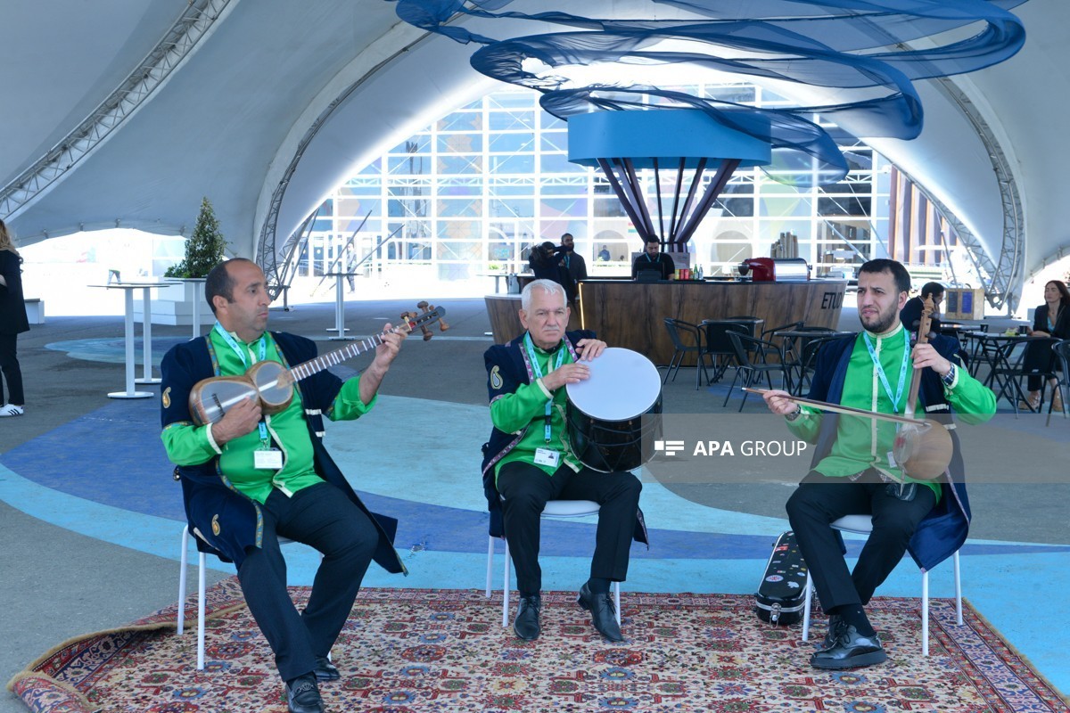 Deuxième journée du WUF13 à Bakou – EN IMAGES 