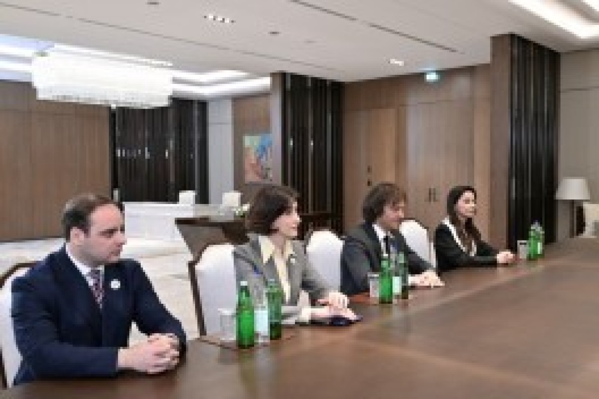 Le président Ilham Aliyev a rencontré le Premier ministre géorgien, des documents ont été signés