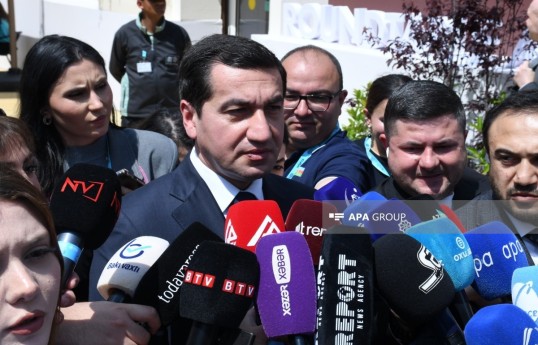 Hikmet Hadjiyev, assistant du président de la République