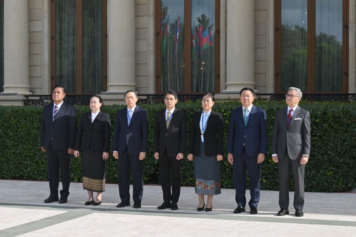 Cérémonie d’accueil officiel du président du Laos à Bakou